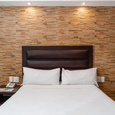 Bayside Hotel & Self Catering 110 West Street Durban Buitenkant foto